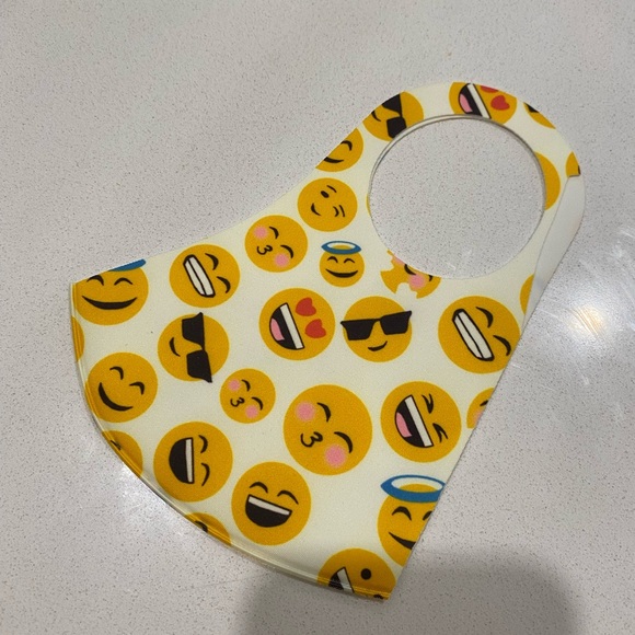 Colorful Patterned Face Masks - Picture 6 of 10